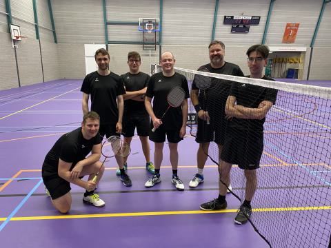 BCL-H1/BouwCenter Swinkels met (vlnr.) Jeroen van der Heiden, Laurence Roijackers, Wouter van Vijfeijken, Ruud van Vijfeijken, Christian Klumpers en Bert Manders