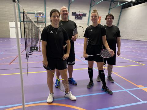 BCL-1/Sportpoint Gemert met (v.l.n.r.) Carolien van den Biggelaar, Richard Essers, Ainara Vandergard en Tim van Bommel