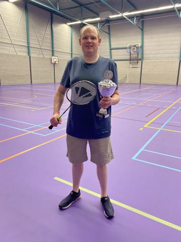 : Bert Manders is de beste dubbelspeler van Badminton Club Lieshout geworden.