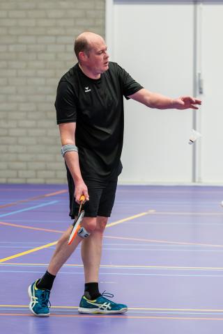 Bert Manders wist als enige zijn singlepartij tegen VBSC niet te winnen. (Foto: Patrick Oosterholt).