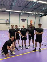 BCL-H1/BouwCenter Sinkels met (vlnr.) Jeroen van der Heiden, Laurence Roijackers, Wouter van Vijfeijken, Bert Manders, Christian Klumpers en Ruud van Vijfeijken