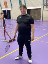 Tim van Bommel is een van de organisatoren van het Lieshoutse “Probeerbadminton”.